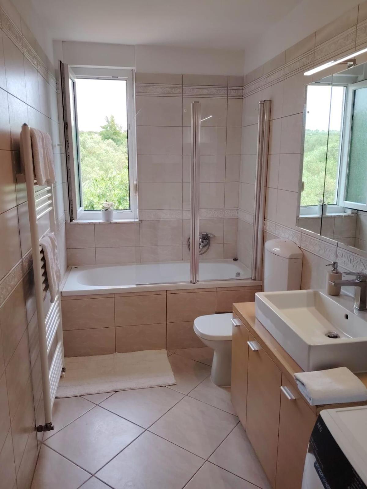 Luxury Beach Apartment Biograd na Moru Kültér fotó