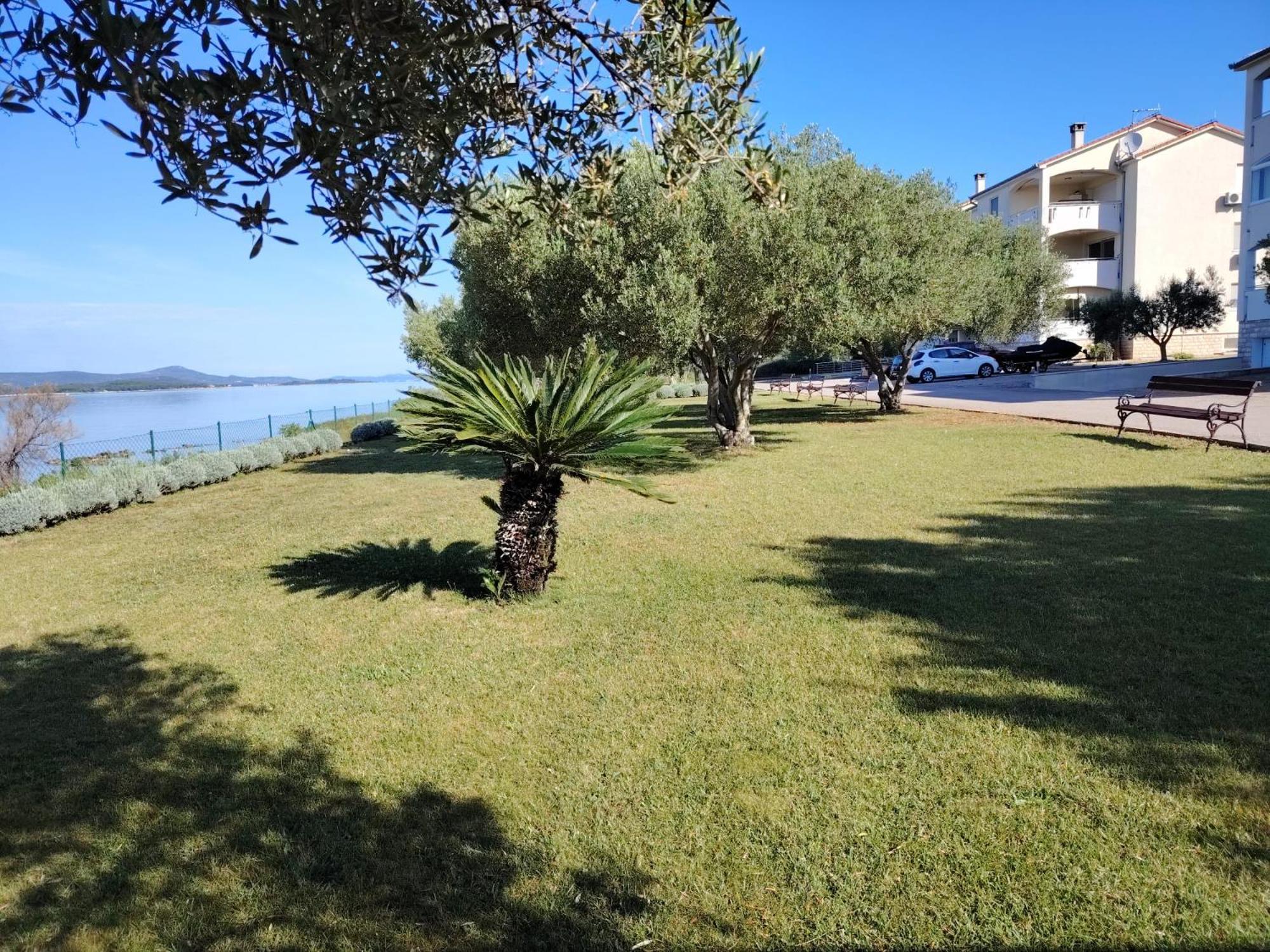 Luxury Beach Apartment Biograd na Moru Kültér fotó